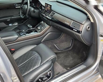 Сірий Ауді A8, об'ємом двигуна 4 л та пробігом 145 тис. км за 39500 $, фото 9 на Automoto.ua