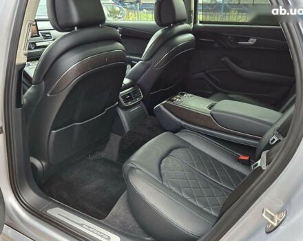 Сірий Ауді A8, об'ємом двигуна 4 л та пробігом 145 тис. км за 39500 $, фото 14 на Automoto.ua