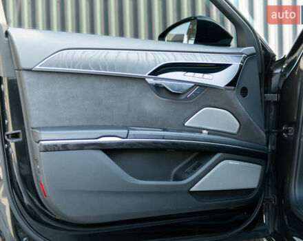 Серый Ауди А8, объемом двигателя 2.97 л и пробегом 95 тыс. км за 75000 $, фото 27 на Automoto.ua