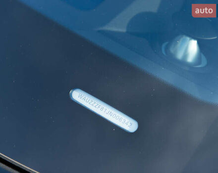 Серый Ауди А8, объемом двигателя 2.97 л и пробегом 95 тыс. км за 75000 $, фото 55 на Automoto.ua