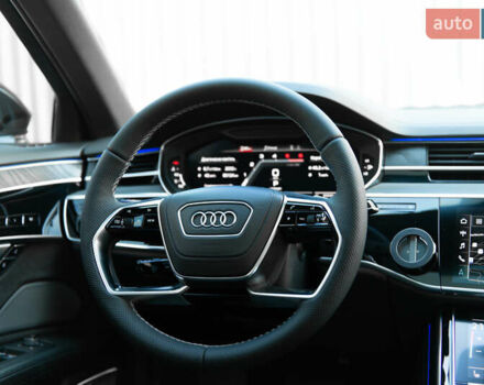 Серый Ауди А8, объемом двигателя 2.97 л и пробегом 95 тыс. км за 75000 $, фото 24 на Automoto.ua