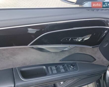 Сірий Ауді A8, об'ємом двигуна 2.97 л та пробігом 176 тис. км за 61000 $, фото 12 на Automoto.ua