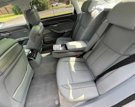 Серый Ауди А8, объемом двигателя 4 л и пробегом 49 тыс. км за 26000 $, фото 13 на Automoto.ua