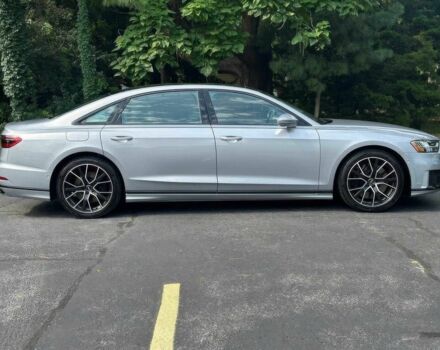 Серый Ауди А8, объемом двигателя 4 л и пробегом 49 тыс. км за 26000 $, фото 7 на Automoto.ua