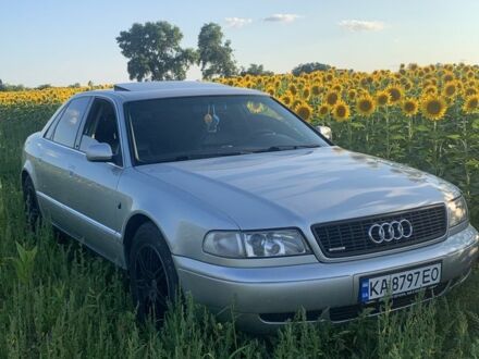 Ауди А8 1995 в Броварах на Automoto.ua Серый Ауди А8, объемом двигателя 4.2 л и пробегом 266 тыс. км за 4300 $, фото 1 на Automoto.ua