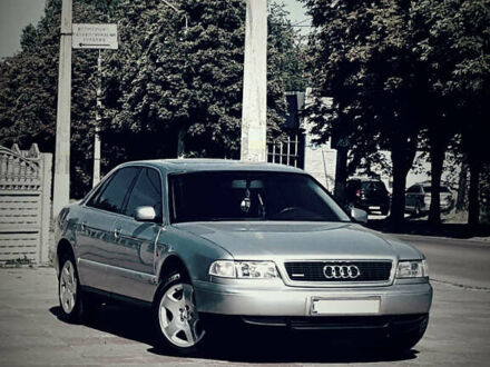 Ауди А8 1995 в Краматорске на Automoto.ua Серый Ауди А8, объемом двигателя 4.2 л и пробегом 294 тыс. км за 7000 $, фото 1 на Automoto.ua