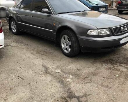 Сірий Ауді A8, об'ємом двигуна 3.7 л та пробігом 400 тис. км за 2200 $, фото 1 на Automoto.ua