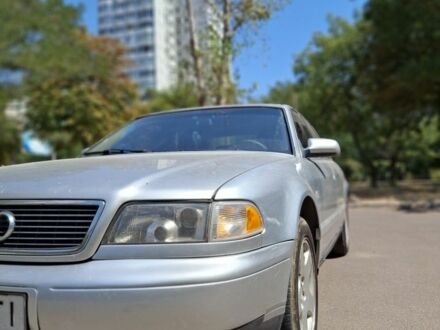 Ауди А8 1997 в Одессе на Automoto.ua Серый Ауди А8, объемом двигателя 0 л и пробегом 265 тыс. км за 3500 $, фото 1 на Automoto.ua