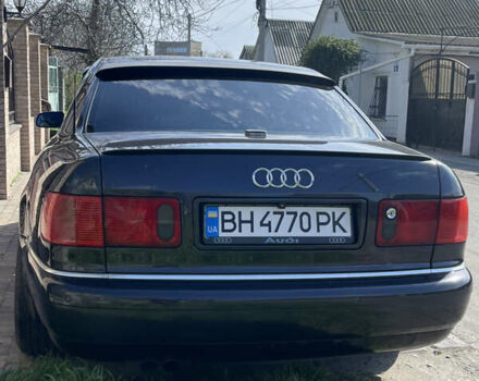 Сірий Ауді A8, об'ємом двигуна 3.7 л та пробігом 405 тис. км за 3300 $, фото 1 на Automoto.ua