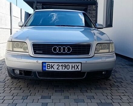 Сірий Ауді A8, об'ємом двигуна 2.5 л та пробігом 252 тис. км за 4600 $, фото 1 на Automoto.ua