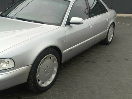 Серый Ауди А8, объемом двигателя 6 л и пробегом 281 тыс. км за 426 $, фото 1 на Automoto.ua