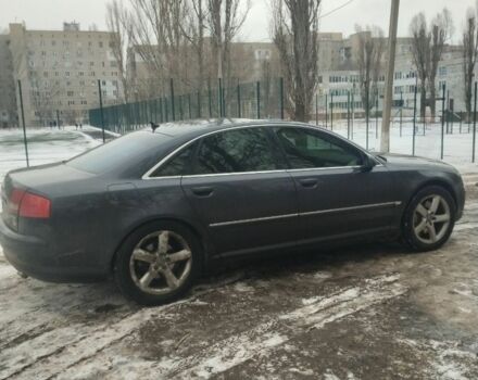 Серый Ауди А8, объемом двигателя 3.9 л и пробегом 400 тыс. км за 5500 $, фото 1 на Automoto.ua