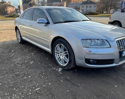 Серый Ауди А8, объемом двигателя 3.7 л и пробегом 500 тыс. км за 6400 $, фото 1 на Automoto.ua