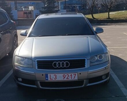 Серый Ауди А8, объемом двигателя 4 л и пробегом 370 тыс. км за 5100 $, фото 1 на Automoto.ua