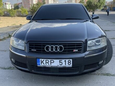Ауди А8 2004 в Херсоне на Automoto.ua Серый Ауди А8, объемом двигателя 4 л и пробегом 300 тыс. км за 6100 $, фото 1 на Automoto.ua
