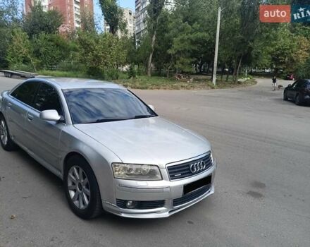Серый Ауди А8, объемом двигателя 3 л и пробегом 218 тыс. км за 6000 $, фото 1 на Automoto.ua