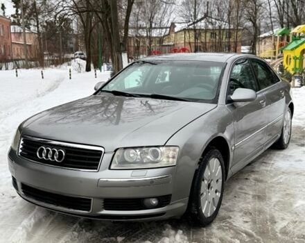 Серый Ауди А8, объемом двигателя 3 л и пробегом 375 тыс. км за 4900 $, фото 1 на Automoto.ua