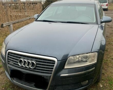 Серый Ауди А8, объемом двигателя 3 л и пробегом 360 тыс. км за 4300 $, фото 1 на Automoto.ua