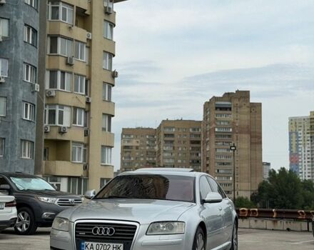Сірий Ауді A8, об'ємом двигуна 4.16 л та пробігом 200 тис. км за 9999 $, фото 1 на Automoto.ua