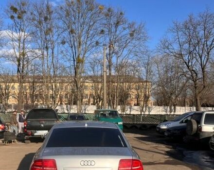 Сірий Ауді A8, об'ємом двигуна 4.16 л та пробігом 371 тис. км за 7900 $, фото 1 на Automoto.ua