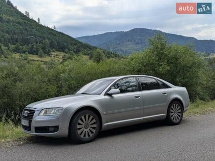 Серый Ауди А8, объемом двигателя 3 л и пробегом 324 тыс. км за 9699 $, фото 1 на Automoto.ua