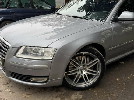 Ауди А8 2008 в Яготине на Automoto.ua Серый Ауди А8, объемом двигателя 4.13 л и пробегом 392 тыс. км за 13200 $, фото 1 на Automoto.ua