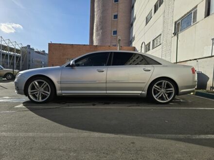Сірий Ауді A8, об'ємом двигуна 4.2 л та пробігом 251 тис. км за 7900 $, фото 1 на Automoto.ua