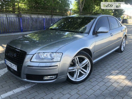 Серый Ауди А8, объемом двигателя 2.97 л и пробегом 300 тыс. км за 11000 $, фото 1 на Automoto.ua