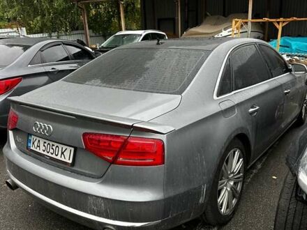 Сірий Ауді A8, об'ємом двигуна 3 л та пробігом 193 тис. км за 9950 $, фото 1 на Automoto.ua