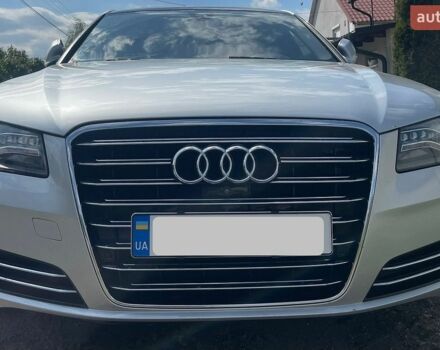 Сірий Ауді A8, об'ємом двигуна 3 л та пробігом 257 тис. км за 13500 $, фото 1 на Automoto.ua