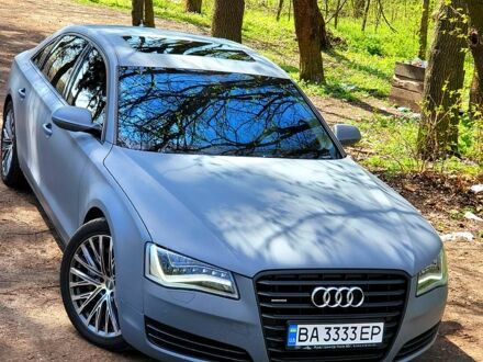 Ауди А8 2012 в Знаменке на Automoto.ua Серый Ауди А8, объемом двигателя 4.1 л и пробегом 233 тыс. км за 33000 $, фото 1 на Automoto.ua