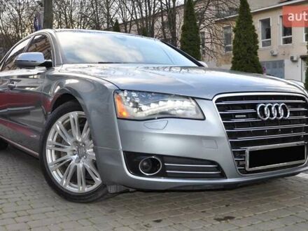 Серый Ауди А8, объемом двигателя 3 л и пробегом 214 тыс. км за 20900 $, фото 1 на Automoto.ua