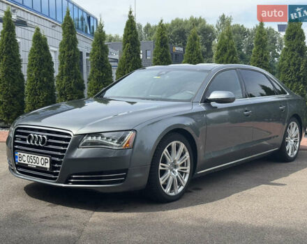 Серый Ауди А8, объемом двигателя 3 л и пробегом 243 тыс. км за 14990 $, фото 1 на Automoto.ua