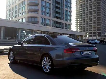 Ауди А8 2016 в Днепре (Днепропетровске) на Automoto.ua Серый Ауди А8, объемом двигателя 3 л и пробегом 107 тыс. км за 28500 $, фото 1 на Automoto.ua