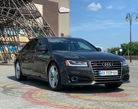 Серый Ауди А8, объемом двигателя 3 л и пробегом 115 тыс. км за 33000 $, фото 1 на Automoto.ua