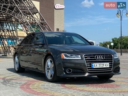 Серый Ауди А8, объемом двигателя 3 л и пробегом 115 тыс. км за 35000 $, фото 1 на Automoto.ua