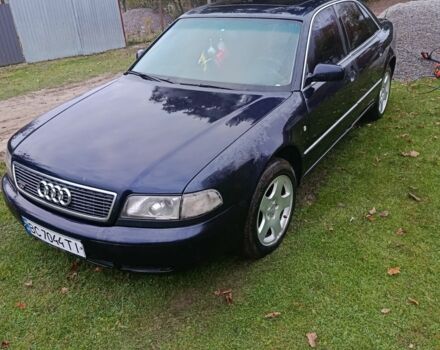 Синий Ауди А8, объемом двигателя 2.5 л и пробегом 350 тыс. км за 3700 $, фото 6 на Automoto.ua