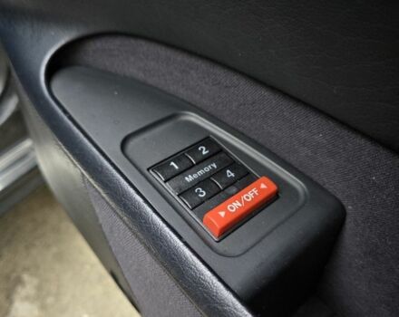 Синій Ауді A8, об'ємом двигуна 4 л та пробігом 400 тис. км за 5000 $, фото 21 на Automoto.ua