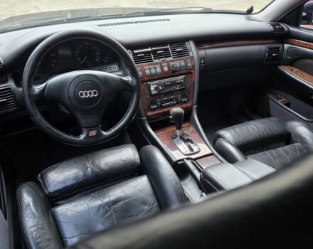 Синій Ауді A8, об'ємом двигуна 4 л та пробігом 400 тис. км за 5000 $, фото 11 на Automoto.ua