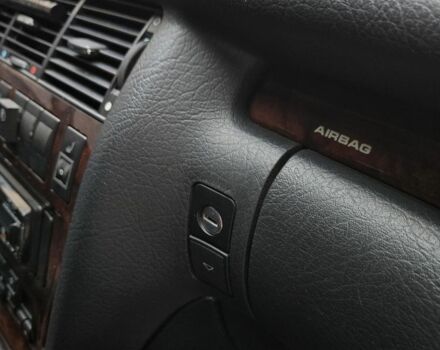 Синій Ауді A8, об'ємом двигуна 4 л та пробігом 400 тис. км за 5000 $, фото 19 на Automoto.ua