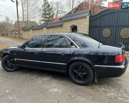 Синий Ауди А8, объемом двигателя 2.8 л и пробегом 401 тыс. км за 4000 $, фото 5 на Automoto.ua