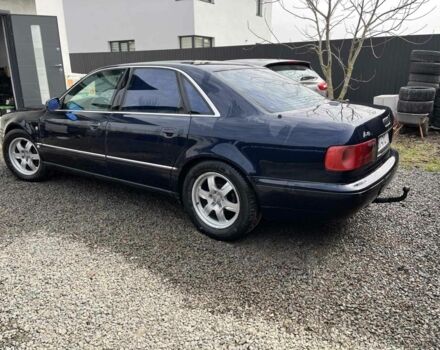 Синий Ауди А8, объемом двигателя 2.5 л и пробегом 300 тыс. км за 3500 $, фото 2 на Automoto.ua