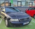 Синий Ауди А8, объемом двигателя 4.2 л и пробегом 330 тыс. км за 4200 $, фото 1 на Automoto.ua