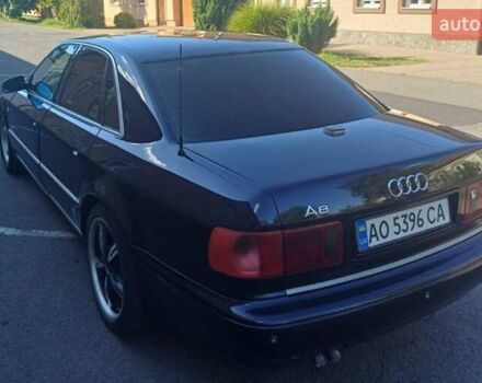 Синий Ауди А8, объемом двигателя 2.5 л и пробегом 352 тыс. км за 3800 $, фото 3 на Automoto.ua