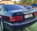 Синий Ауди А8, объемом двигателя 4.2 л и пробегом 330 тыс. км за 4200 $, фото 6 на Automoto.ua