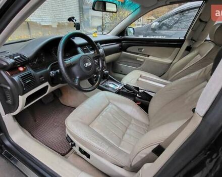 Синий Ауди А8, объемом двигателя 4.2 л и пробегом 232 тыс. км за 6100 $, фото 2 на Automoto.ua