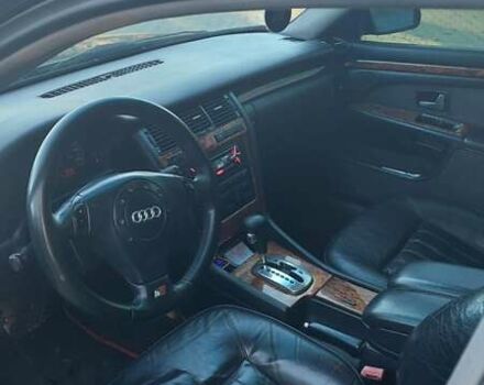 Синий Ауди А8, объемом двигателя 2.5 л и пробегом 550 тыс. км за 4800 $, фото 7 на Automoto.ua