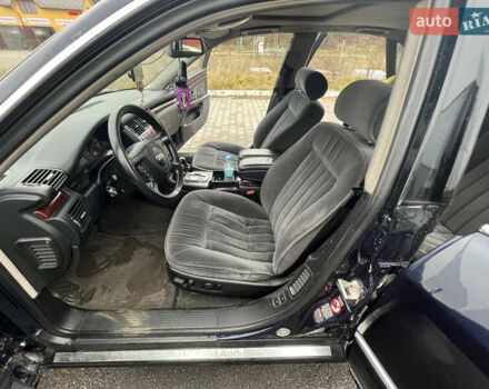 Синій Ауді A8, об'ємом двигуна 2.5 л та пробігом 328 тис. км за 3100 $, фото 7 на Automoto.ua