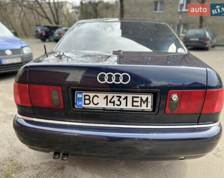Синий Ауди А8, объемом двигателя 2.5 л и пробегом 387 тыс. км за 4900 $, фото 7 на Automoto.ua