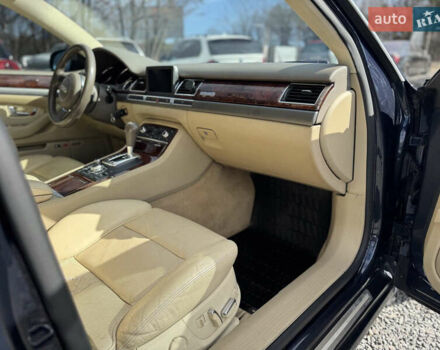 Синий Ауди А8, объемом двигателя 4 л и пробегом 450 тыс. км за 7500 $, фото 30 на Automoto.ua